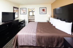  Red Lion Inn & Suites Redding  Реддинг